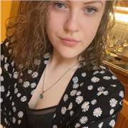 Laureata offre ripetizioni e aiuto compiti in presenza ma anche online di tutte le materie della scuola superiore